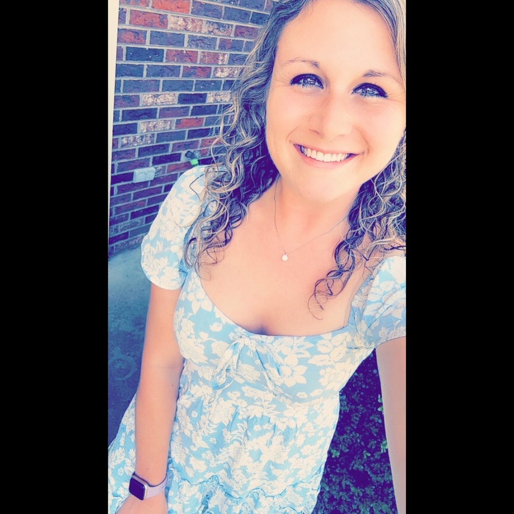 Meet your Posher, Melissa